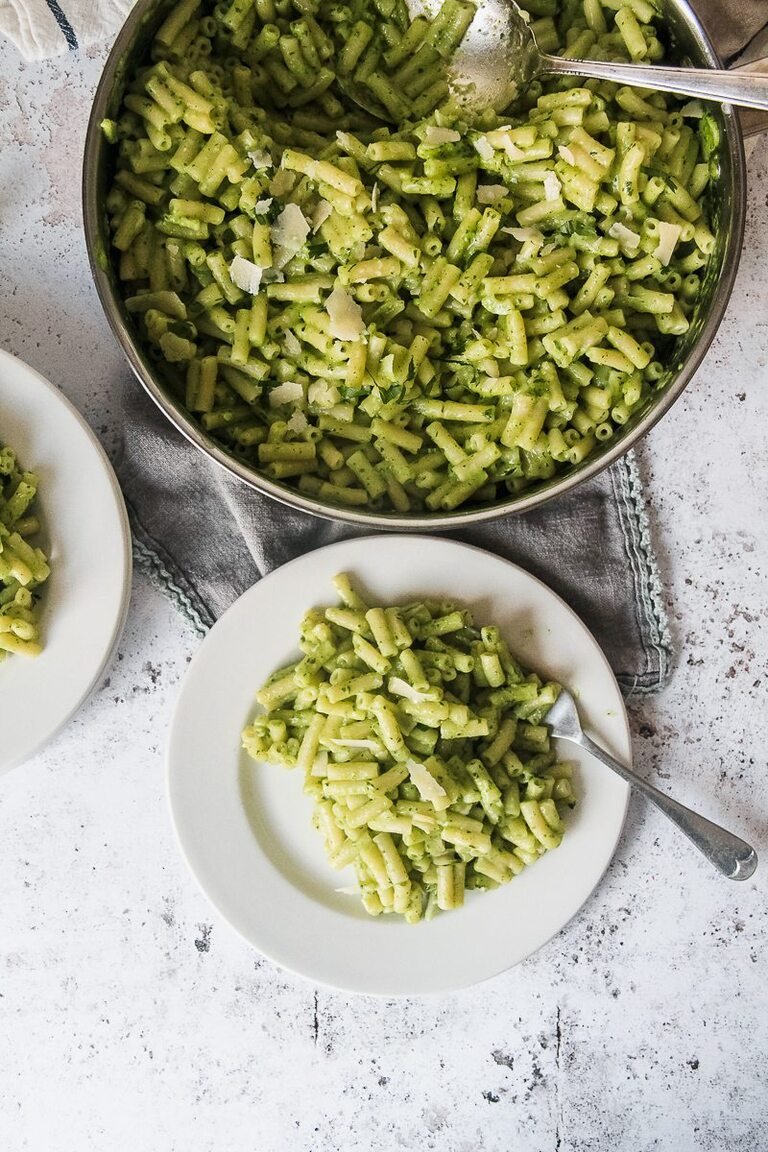 Creamy Parsley Pasta