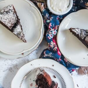 4 ingredient flourless chocolate cake