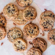 pecan chocolate chip cookies