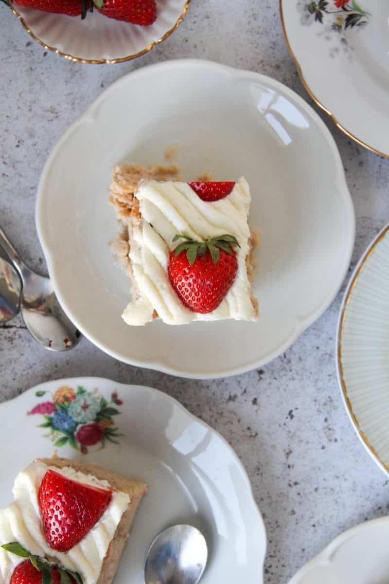 how to make Strawberry Tres Leches Cake