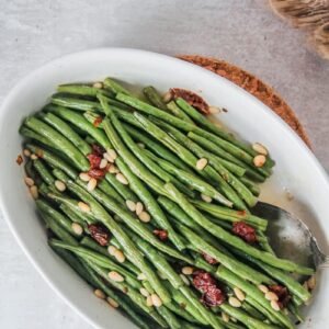 Roasted Green Beans with Sundried Tomatoes